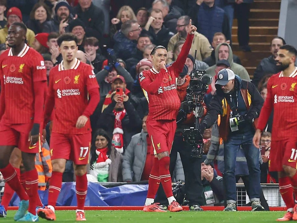 在阿尔内 在阿尔内