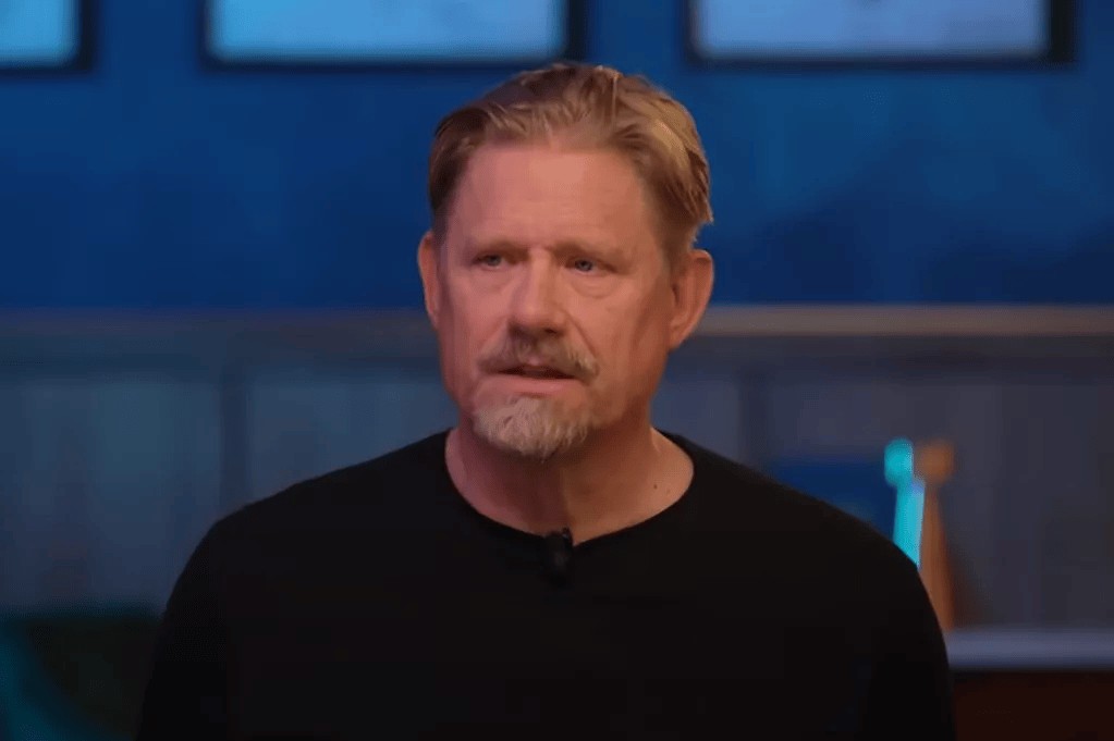 他在困难时, 要什么 他在困难时, 要什么